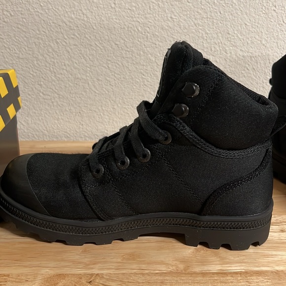 ✨Skechers woman’s work rotund Darragh ST work boots from finish line - Picture 15 of 17